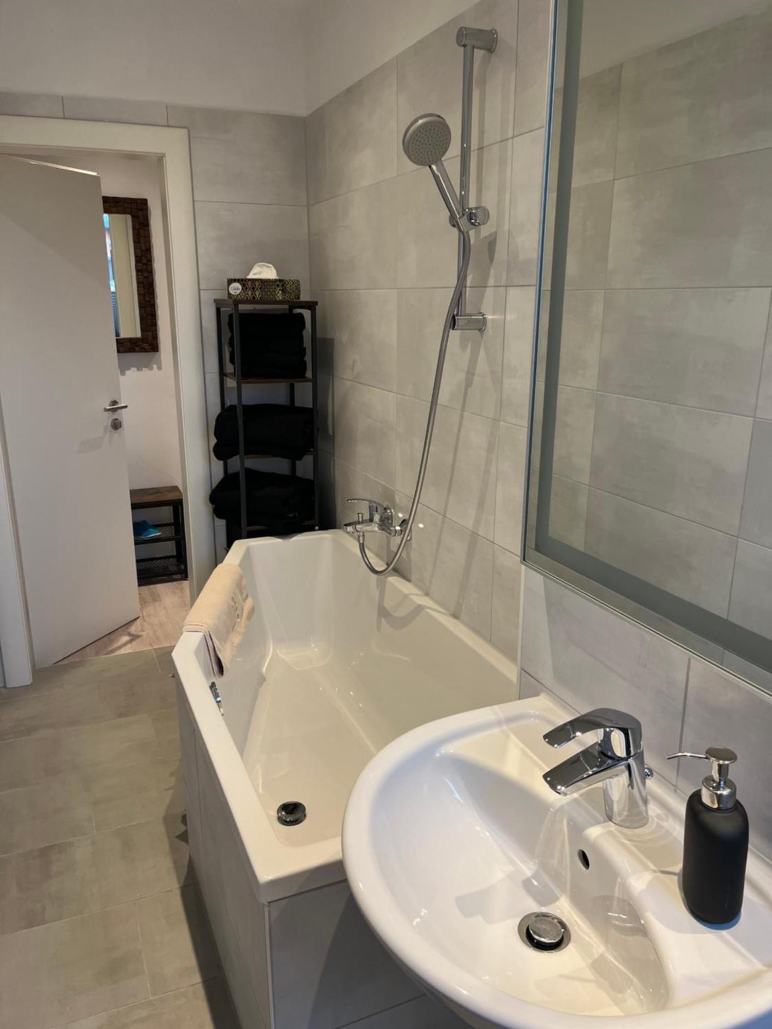Appartement Zwischen Messe Und Innenstadt 라이프치히 외부 사진
